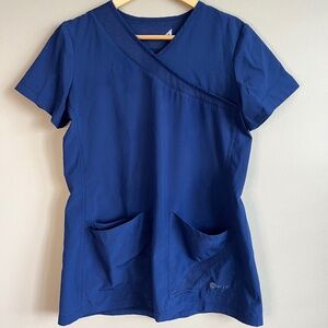 Navy Scrub Top (size small)